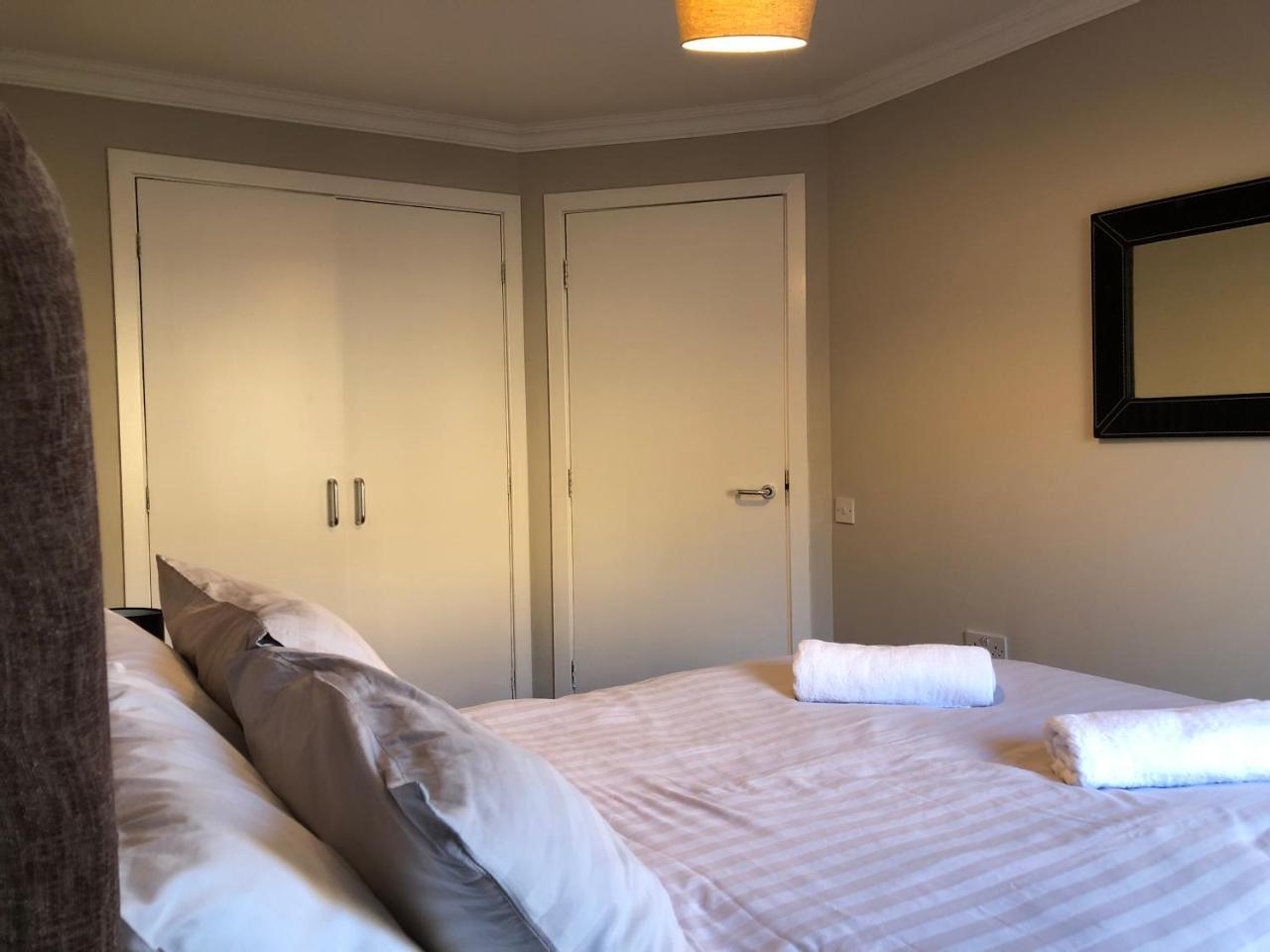 Newington Apartments エディンバラ エクステリア 写真